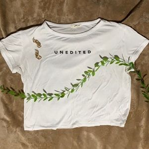 Unedited graphic cropped tee